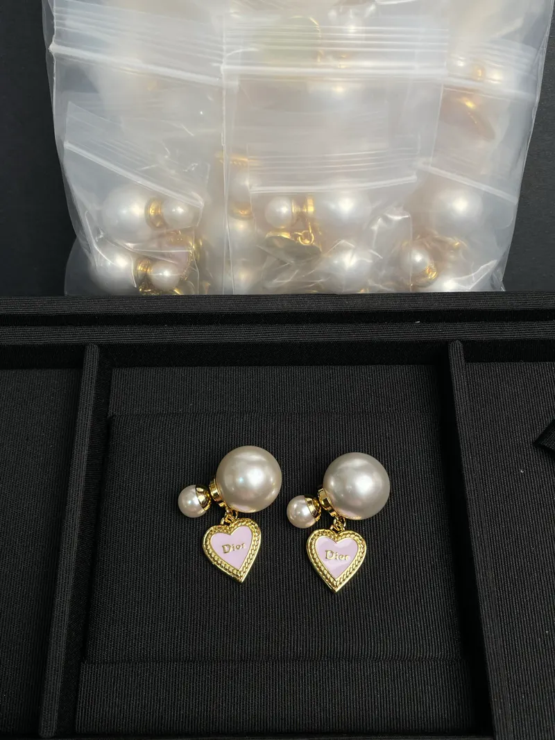 SKU107826