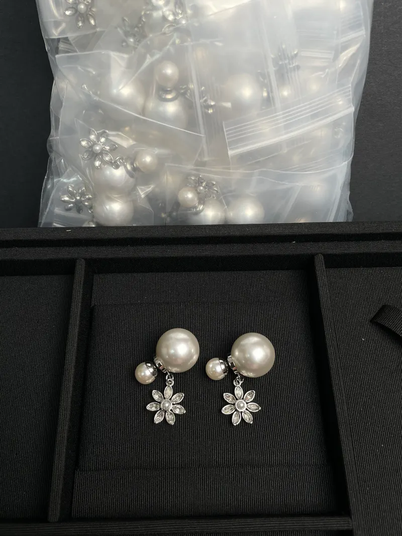 SKU107828