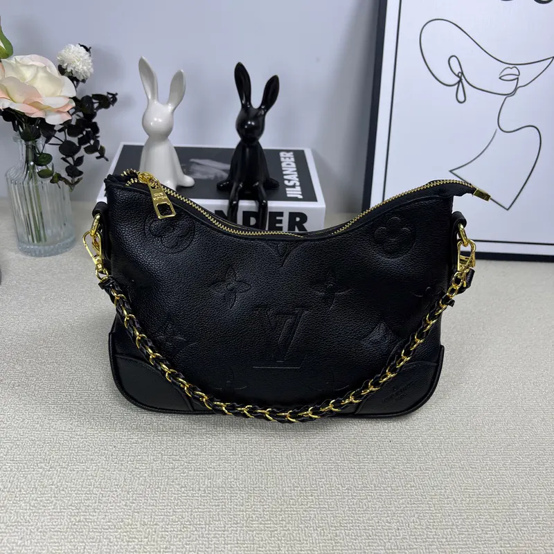 SKU16033