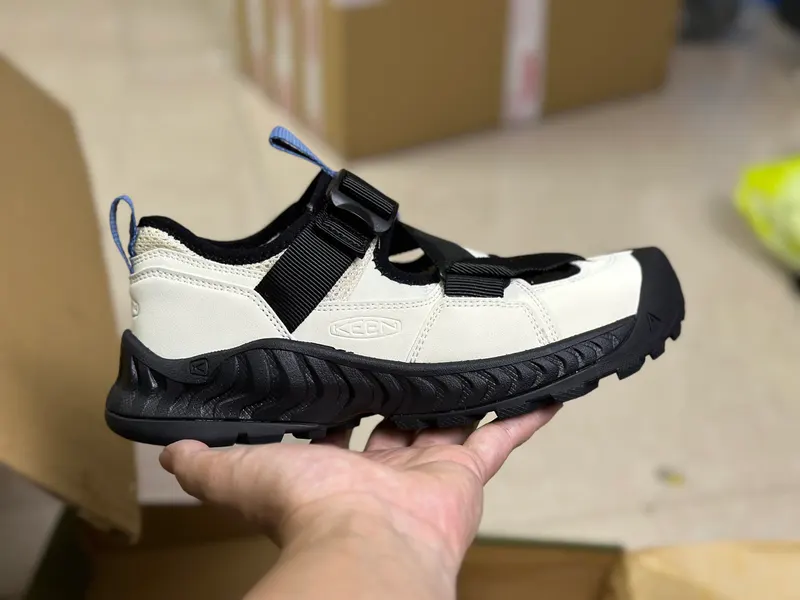 SKU48702
