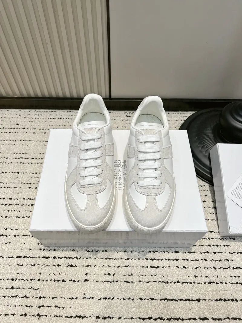 SKU883